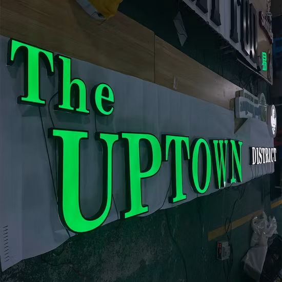 China Factory Custom Waterproof Outdoor Business Illuminated LED Channel Letter Advertising 3D Acrylic Words Store Logo Metal Letter Sign Commercial Signage