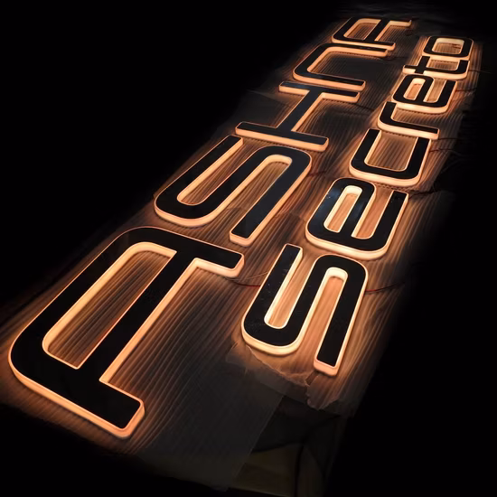 Custom Fashion RGB Sign Acrylic LED Backlit Signage for Shopfront